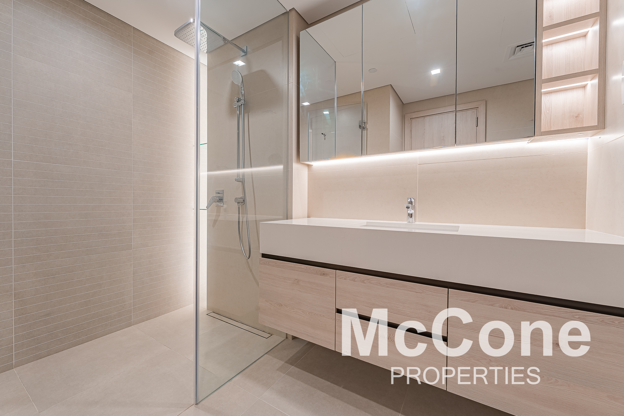 3 Bedroom Apartment for Rent in LIV Waterside, Dubai Marina — photograph 13 of 30