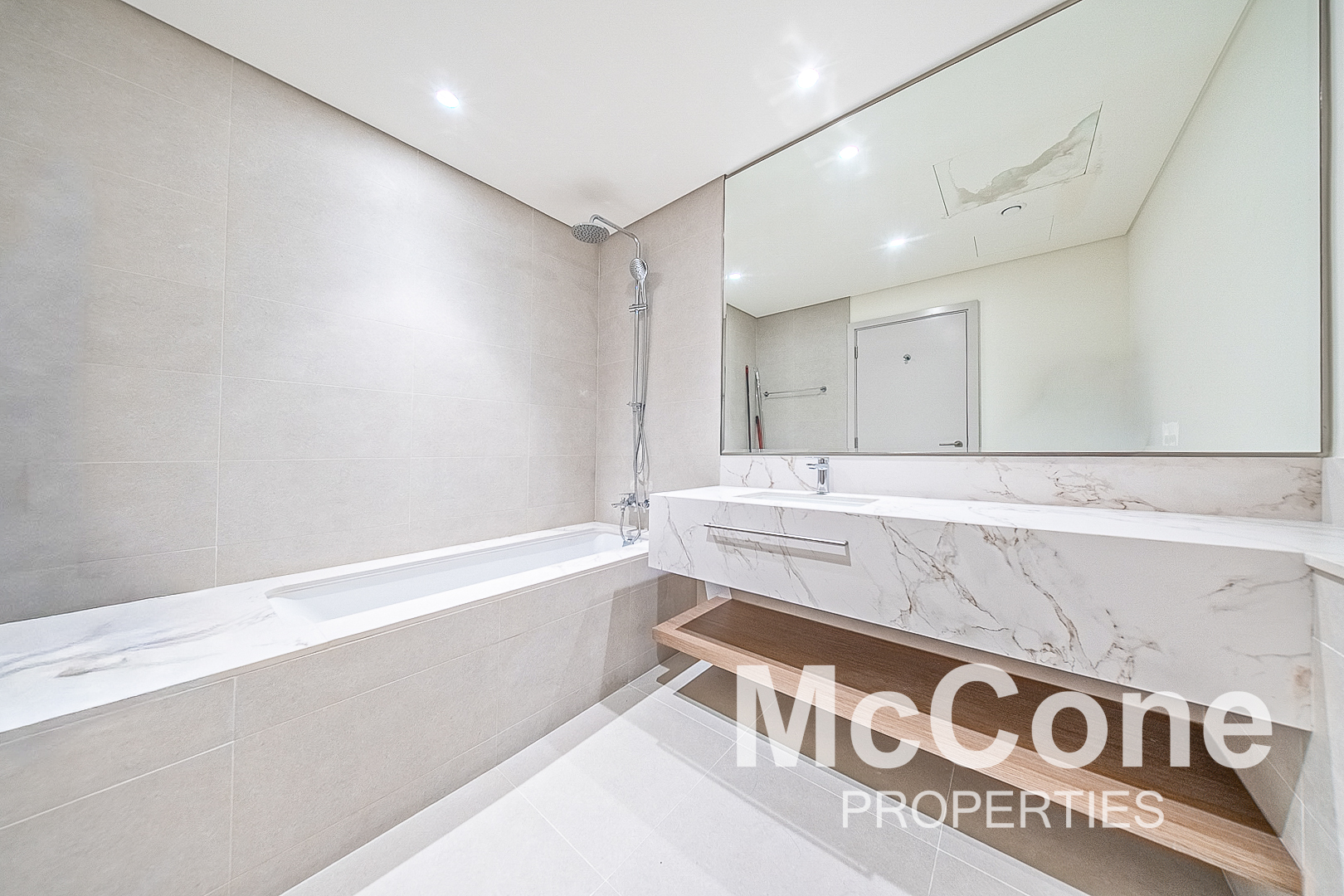 1 Bedroom Apartment for Rent in Beach Mansion Tower 1, Dubai Harbour — photograph 10 of 11