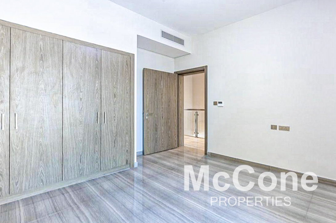 4 Bedroom Villa for Rent in Silver Springs 3, Damac Hills — photo 8 of 12