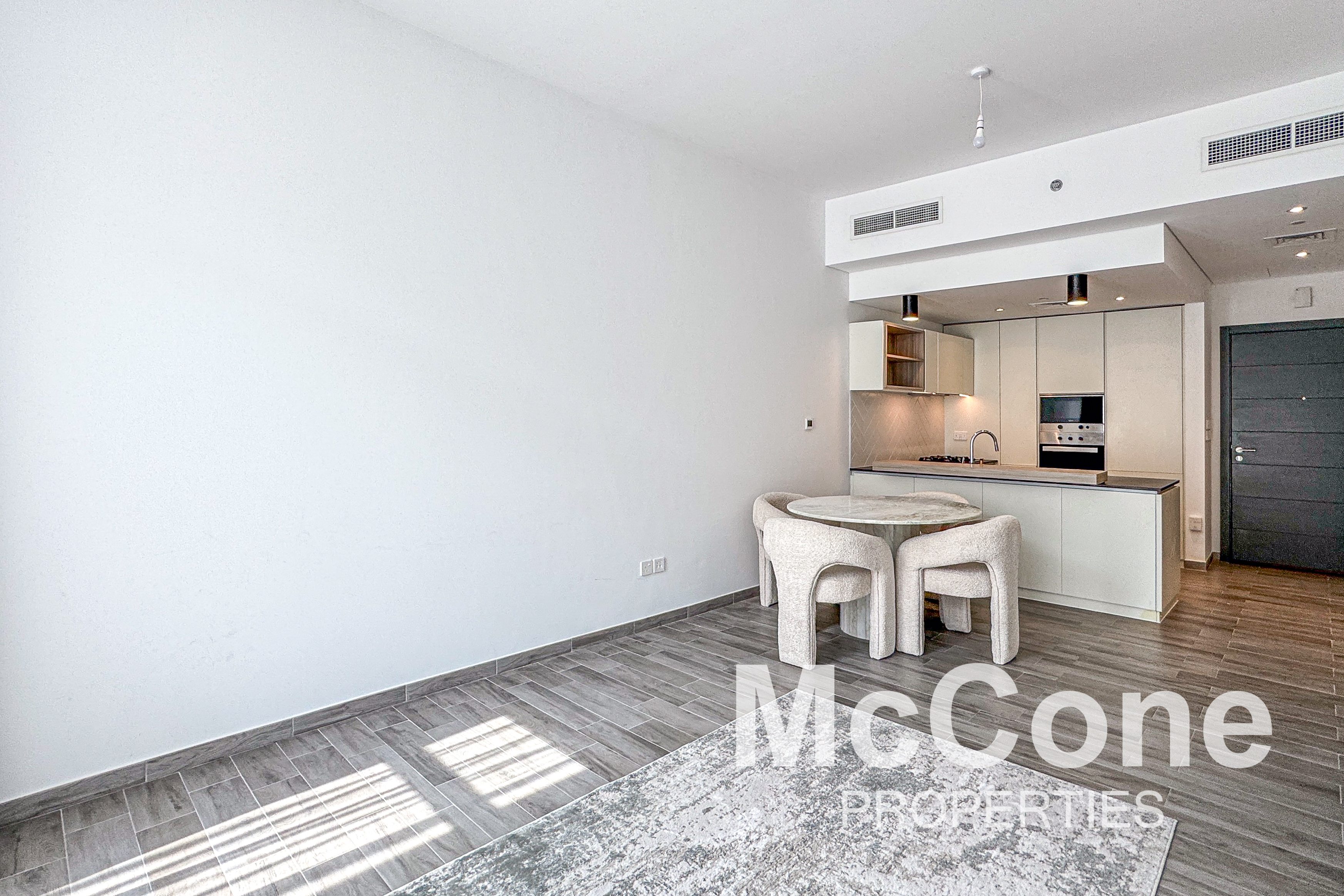1 Bedroom Apartment for Rent in Belgravia Square, Jumeirah Village Circle