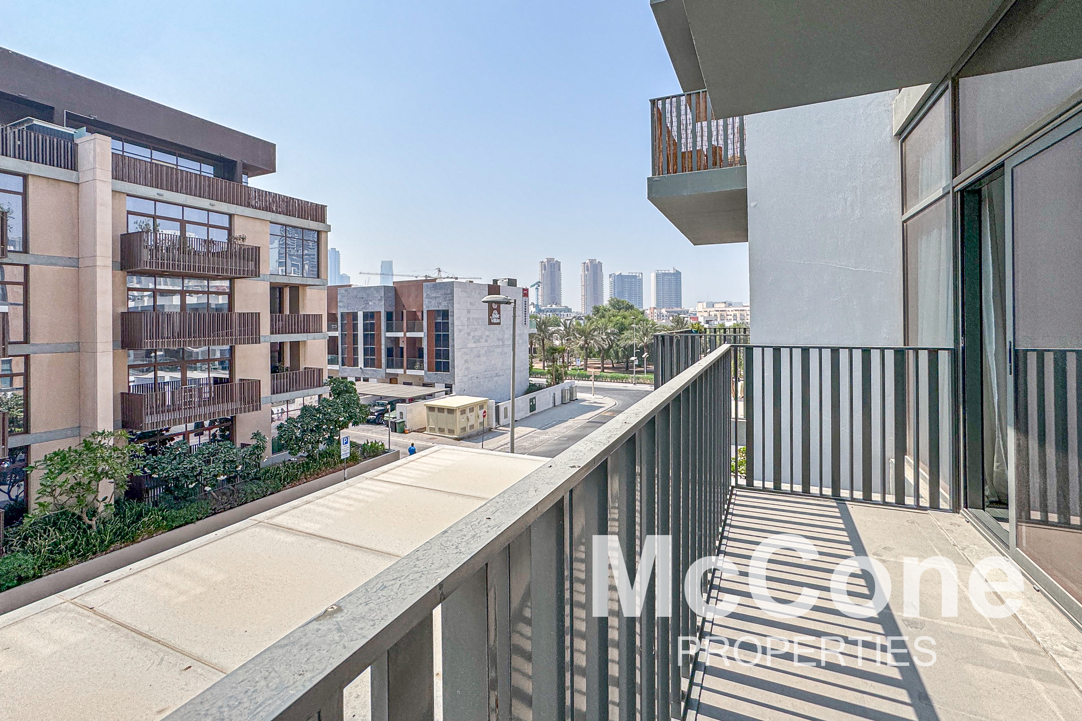 1 Bedroom Apartment for Rent in Belgravia Square, Jumeirah Village Circle — photograph 16 of 17
