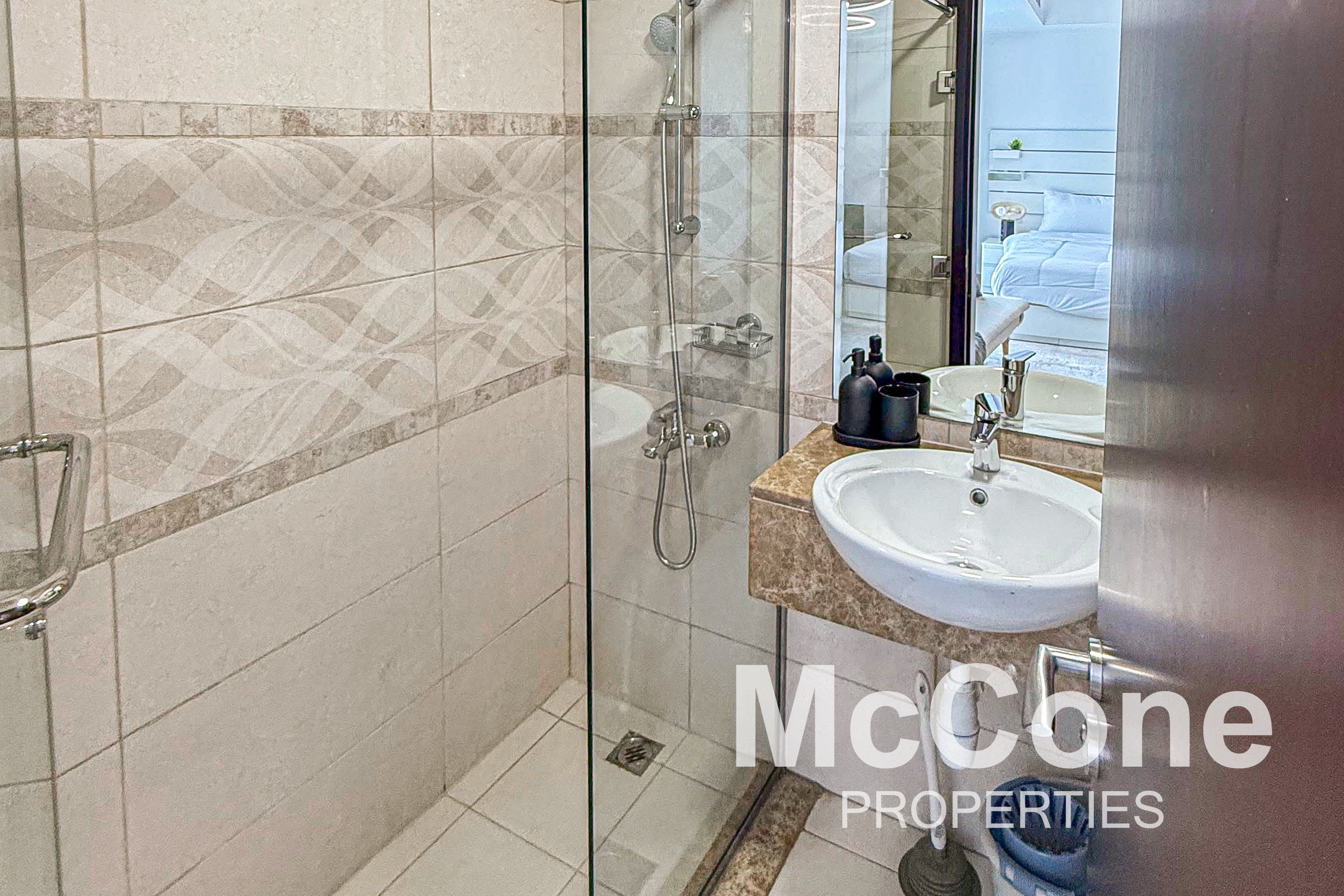 Studio Apartment for Rent in The Court, Business Bay — photograph 11 of 13