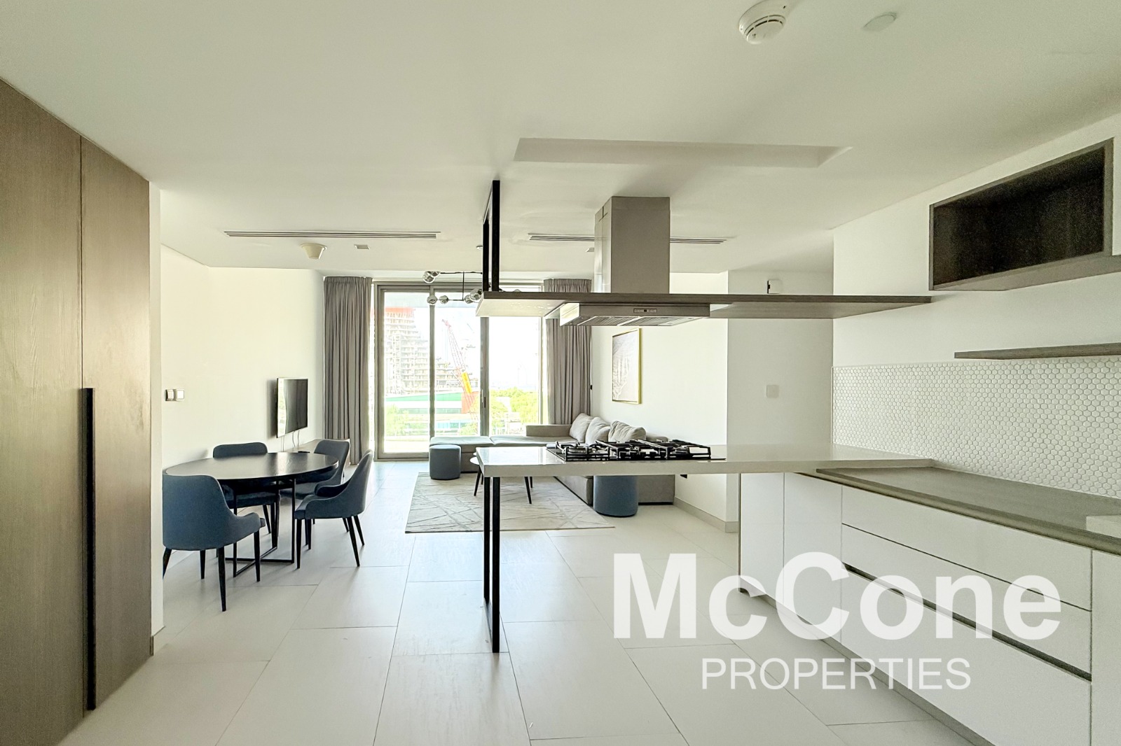 2 Bedroom Apartment for Rent in Soho Palm Jumeirah, Palm Jumeirah — photo 4 of 26