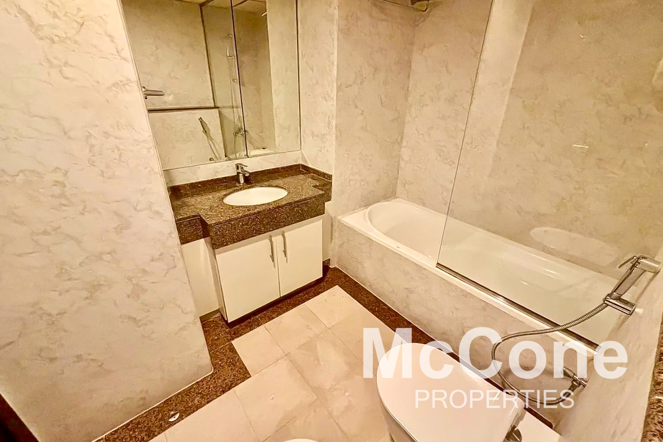 1 Bedroom Apartment for Rent in Bay Central Tower Central, Dubai Marina — photograph 10 of 18