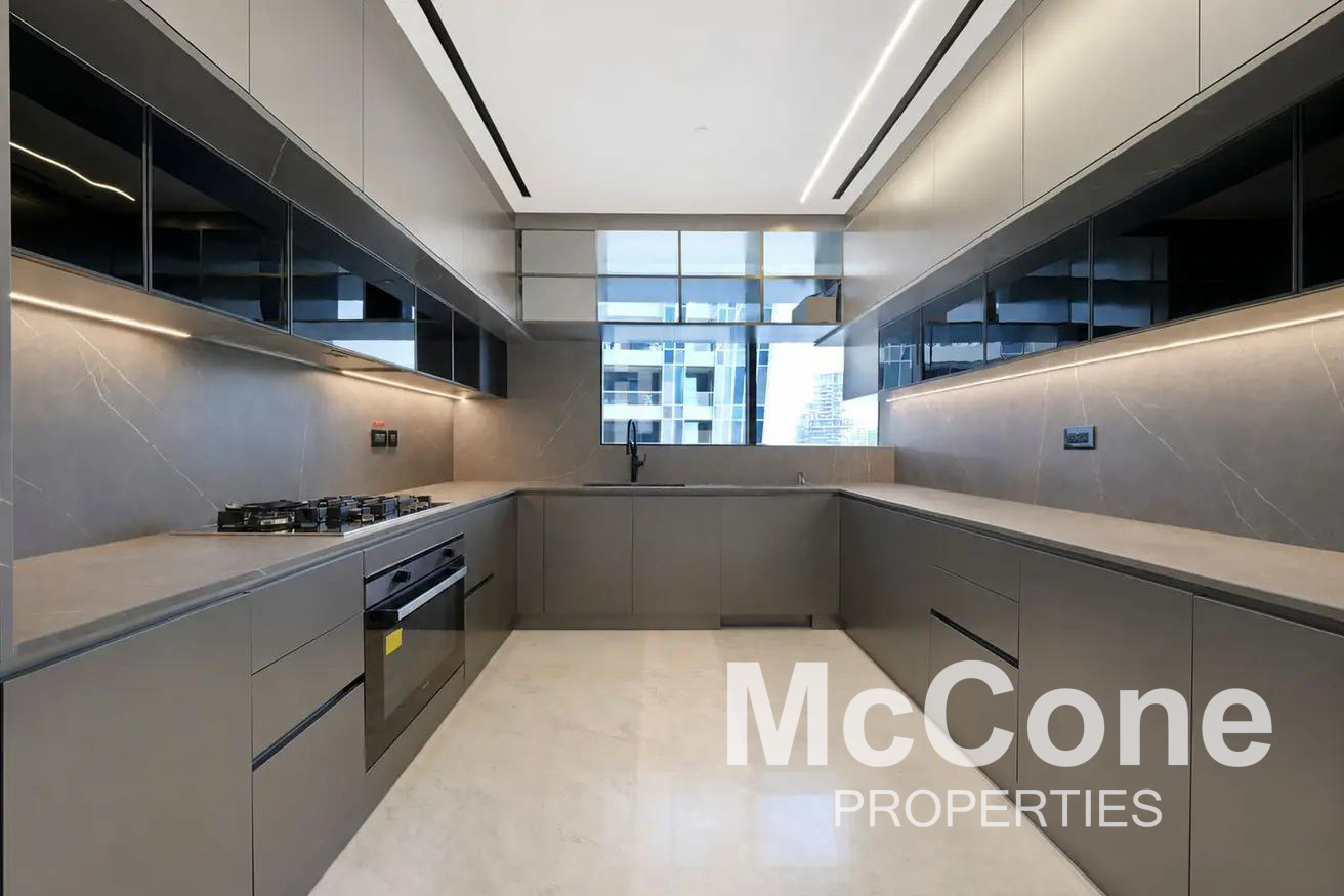 4 Bedroom Apartment for Rent in J ONE Tower B, Business Bay — photograph 17 of 27