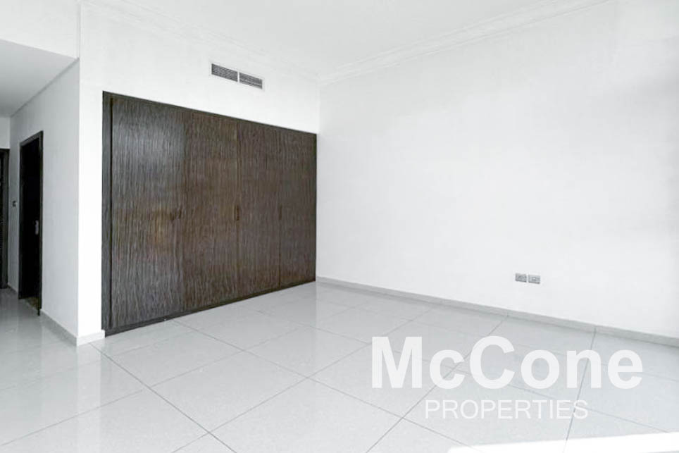 3 Bedroom Villa for Rent in Topanga, Damac Hills — photograph 11 of 13