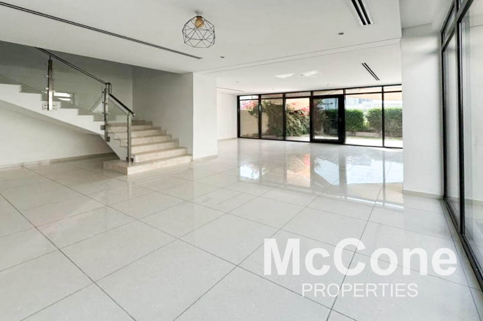 3 Bedroom Villa for Rent in Topanga, Damac Hills