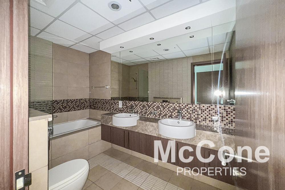 2 Bedroom Apartment for Rent in 48 Burj gate, Downtown Dubai — photograph 13 of 16