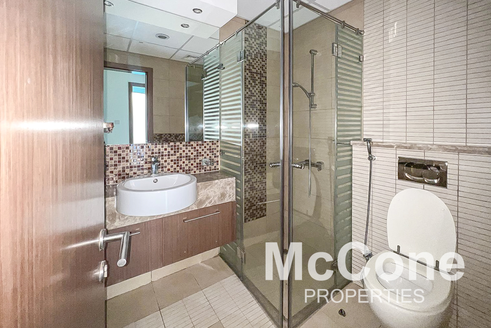 2 Bedroom Apartment for Rent in 48 Burj gate, Downtown Dubai — photograph 12 of 16