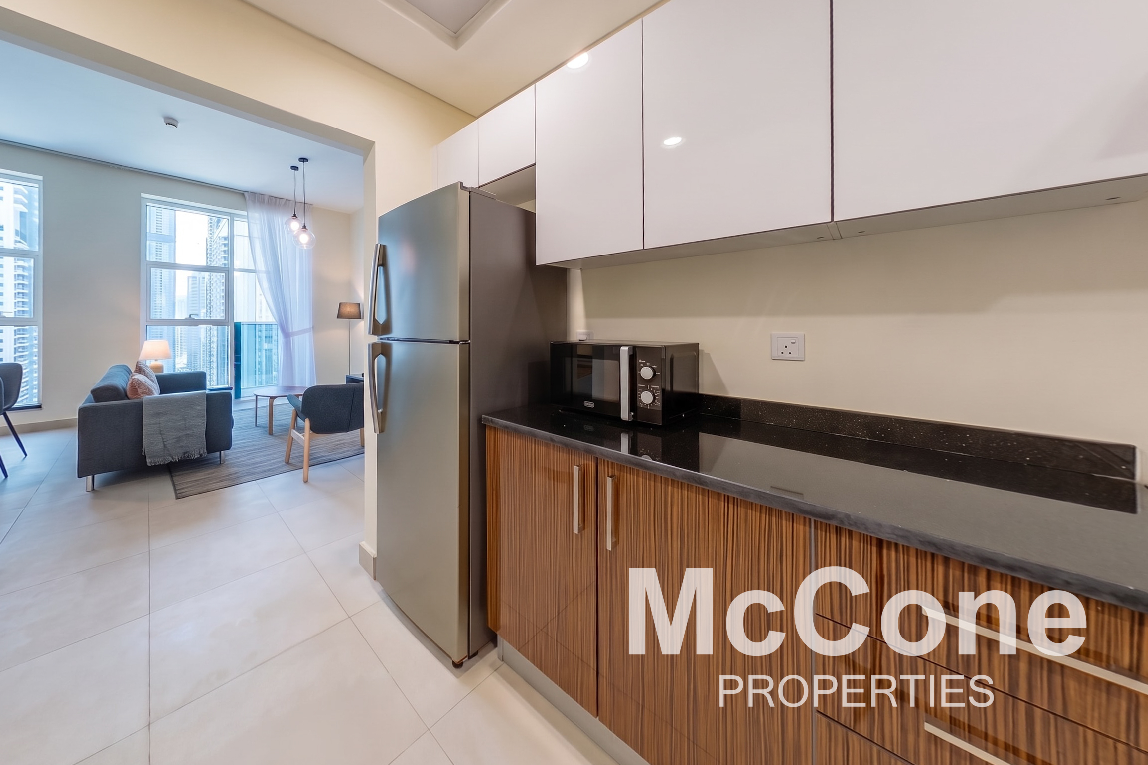 2 Bedroom Apartment for Rent in Marina Arcade Tower, Dubai Marina — photo 5 of 15