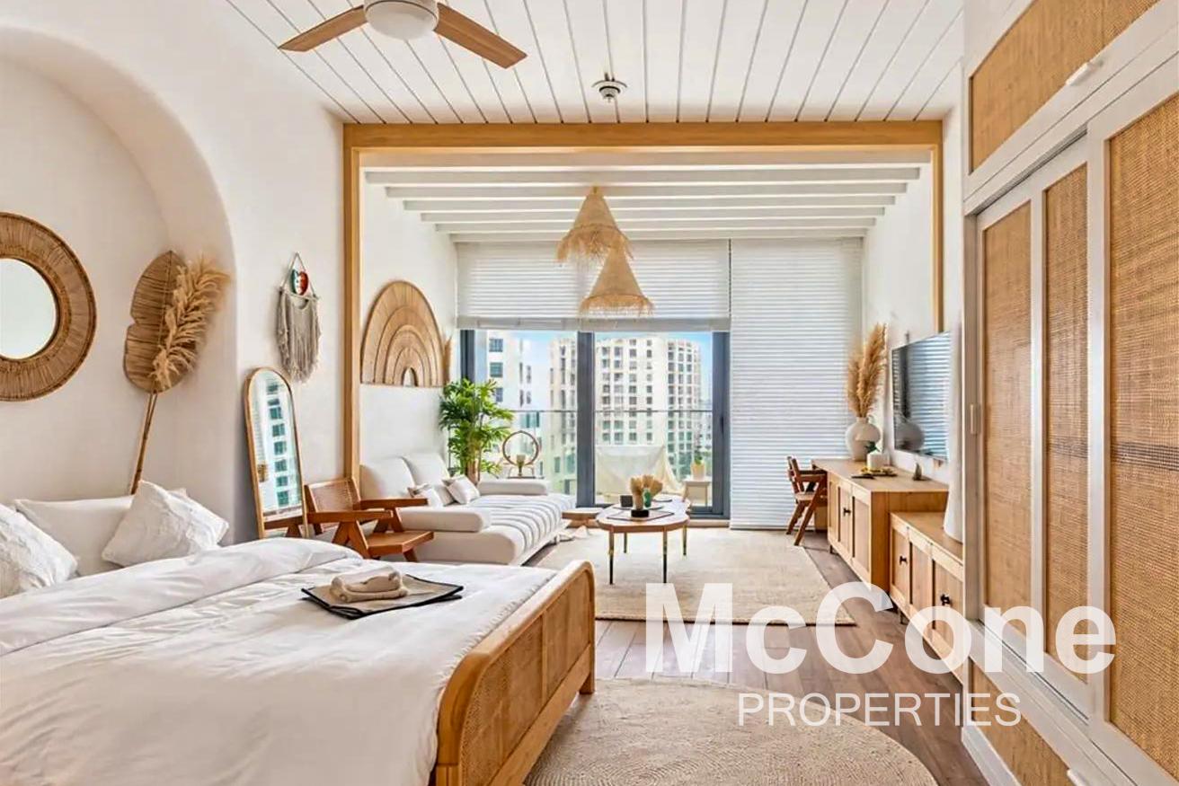 Studio Apartment for Rent in LIV Residence, Dubai Marina