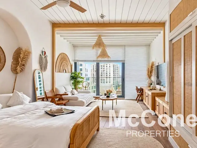 Studio Apartment for Rent in LIV Residence, Dubai Marina
