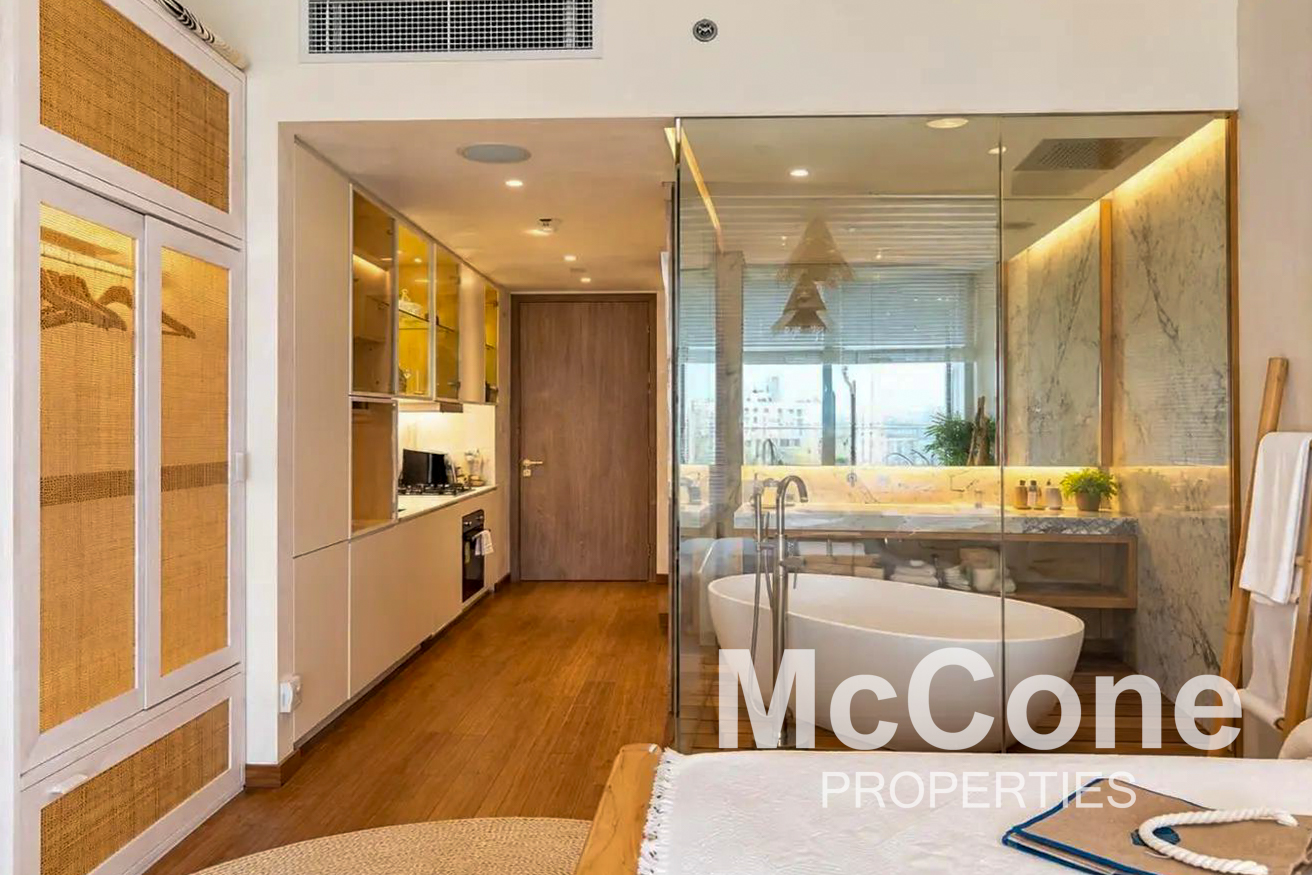 Studio Apartment for Rent in LIV Residence, Dubai Marina — photo 8 of 10