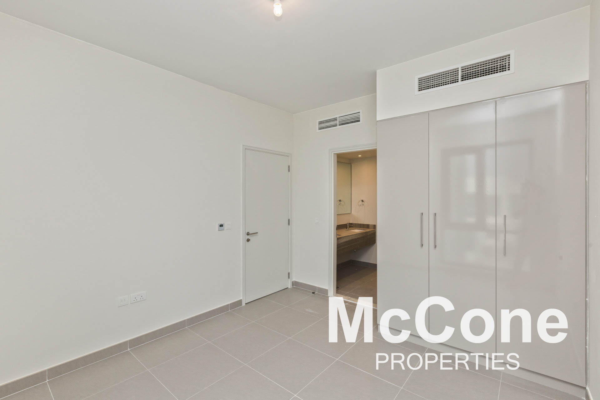 4 Bedroom Villa for Rent in Maple 2, Dubai Hills Estate — photo 8 of 13
