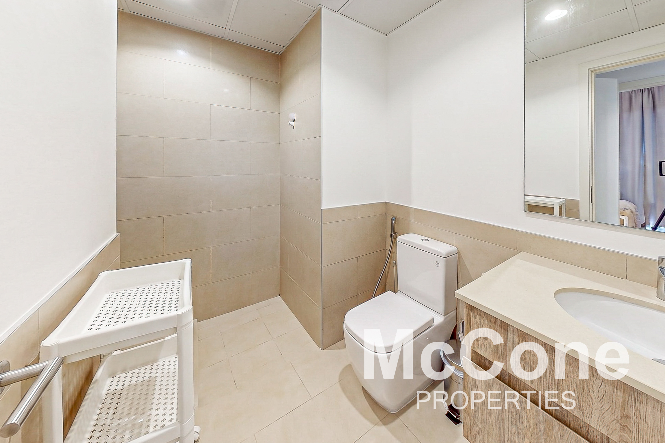 1 Bedroom Apartment for Rent in UNA Apartments, Town Square — photograph 10 of 10
