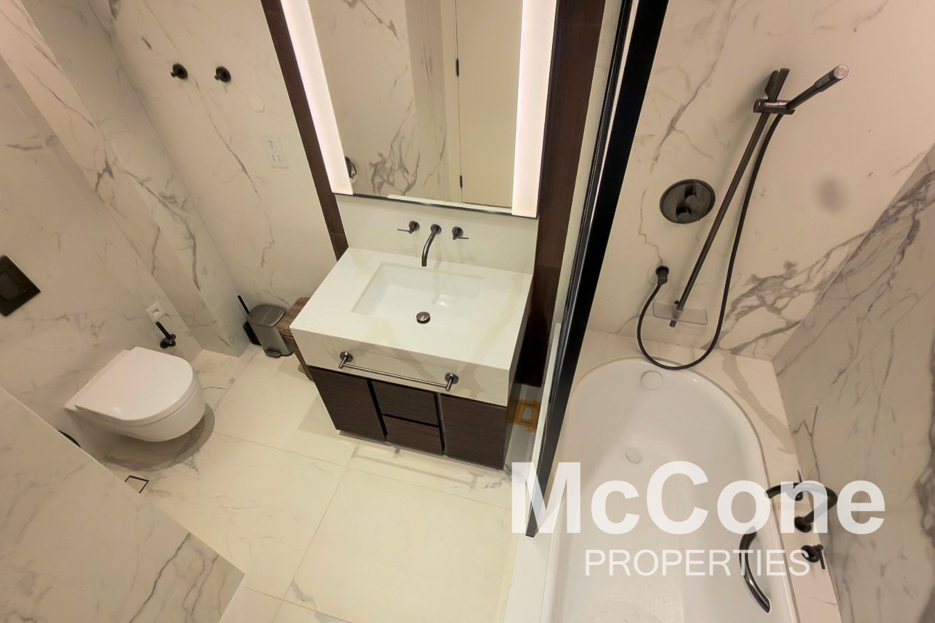 1 Bedroom Apartment for Rent in Uptown Tower, Jumeirah Lake Towers — photograph 13 of 18