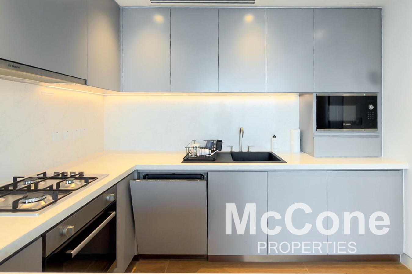 1 Bedroom Apartment for Rent in Uptown Tower, Jumeirah Lake Towers — photo 6 of 18