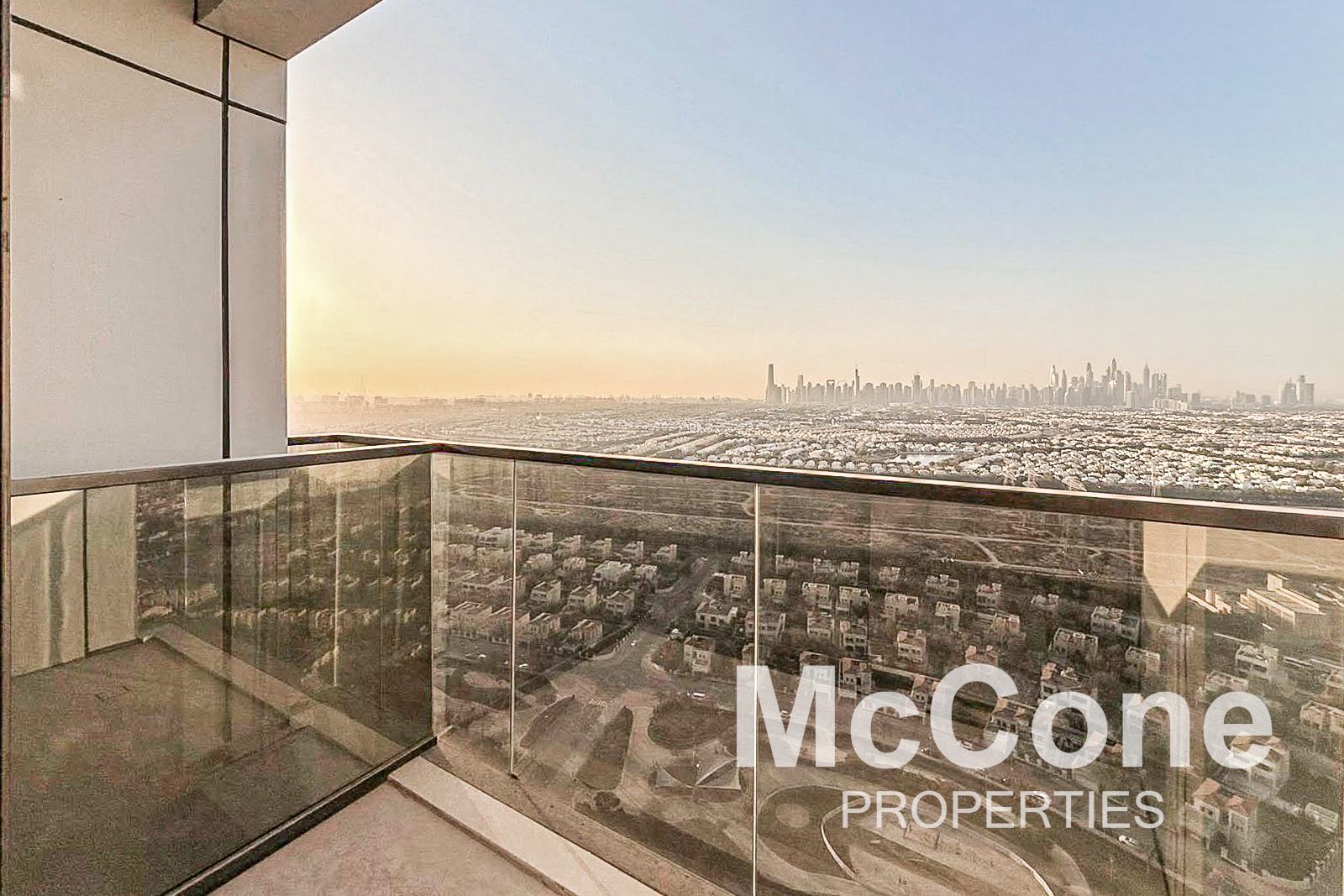 2 Bedroom Apartment for Rent in Cloud Tower B, Jumeirah Village Triangle — photo 7 of 11