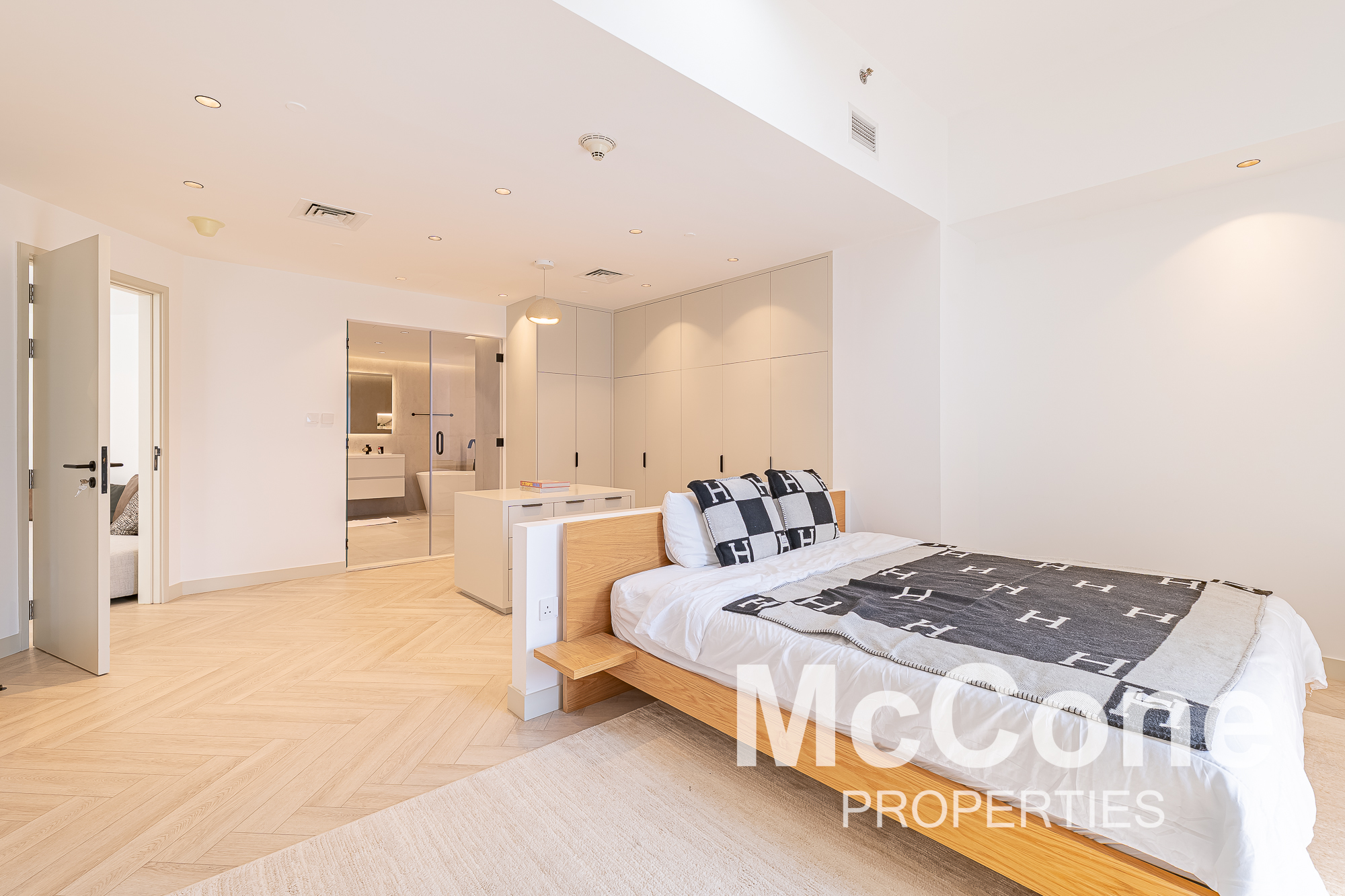 4 Bedroom Duplex for Rent in The Jewel Tower A, Dubai Marina — photograph 13 of 28