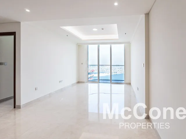 1 Bedroom Apartment for Rent in Palace Beach Residence Tower 2, Dubai Harbour