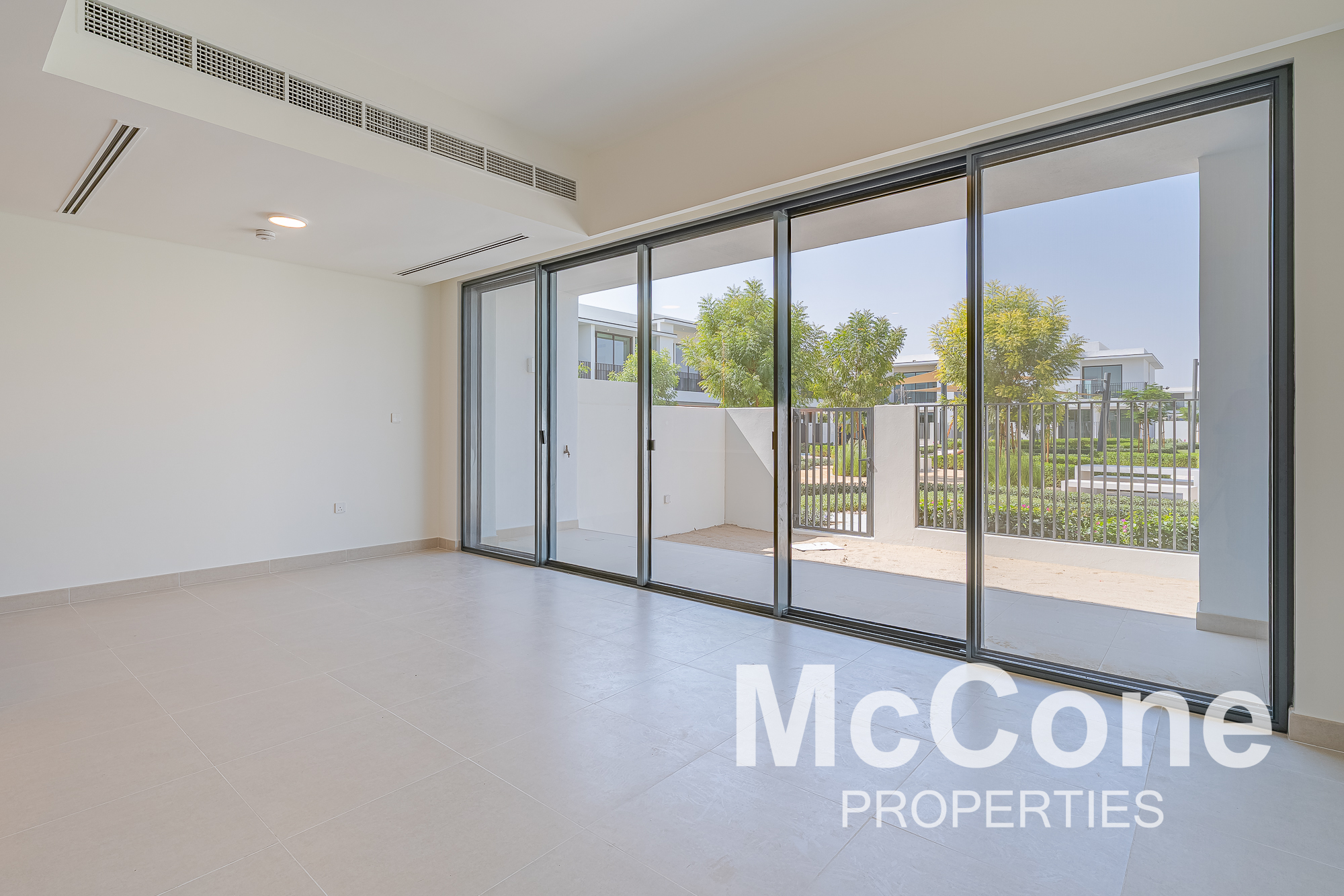 3 Bedroom Townhouse for Rent in Lillia, The Valley — photo 3 of 25