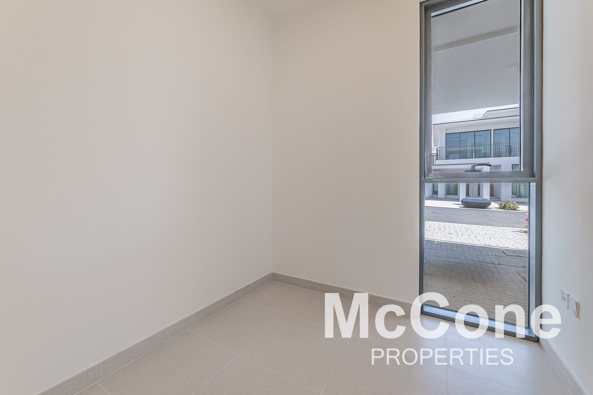 3 Bedroom Townhouse for Rent in Lillia, The Valley — photo 6 of 25