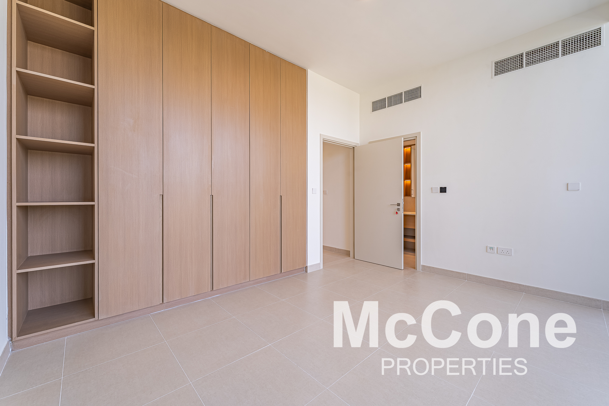3 Bedroom Townhouse for Rent in Lillia, The Valley — photo 8 of 25