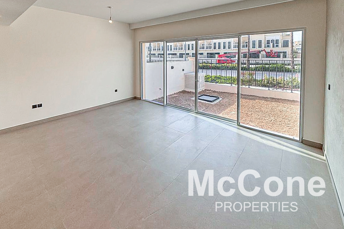 4 Bedroom Villa for Rent in Nice, Damac Lagoons — photo 5 of 15