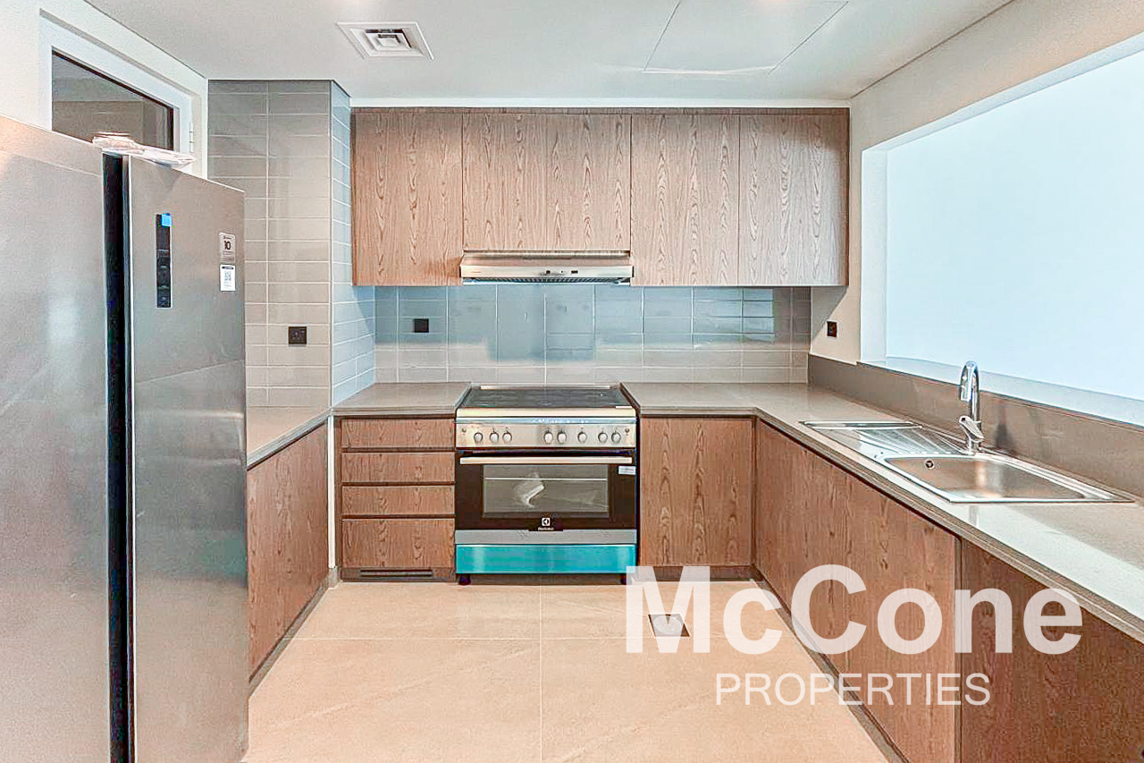 4 Bedroom Villa for Rent in Nice, Damac Lagoons — photo 6 of 15