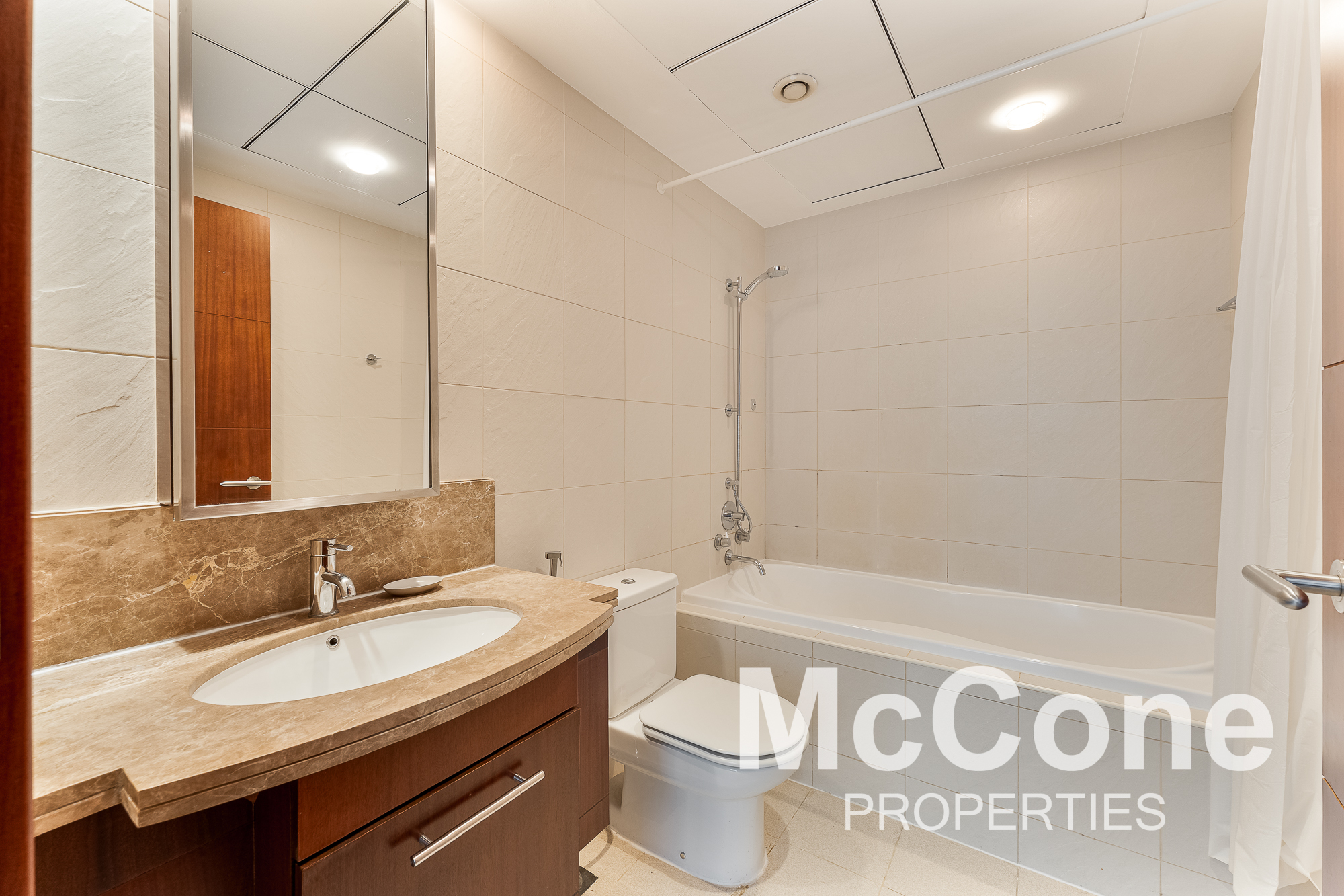 1 Bedroom Apartment for Rent in Standpoint Tower 1, Downtown Dubai — photograph 11 of 20