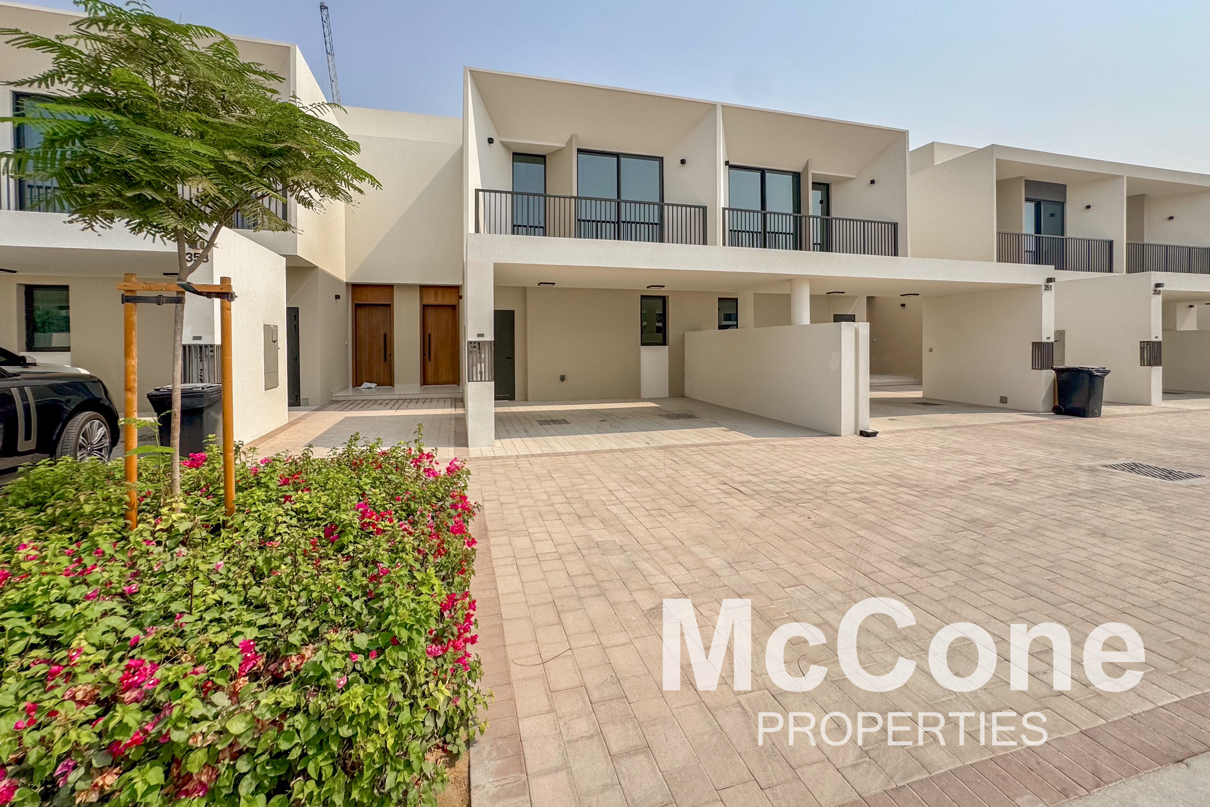 4 Bedroom Townhouse for Rent in Maha Townhouses, Town Square