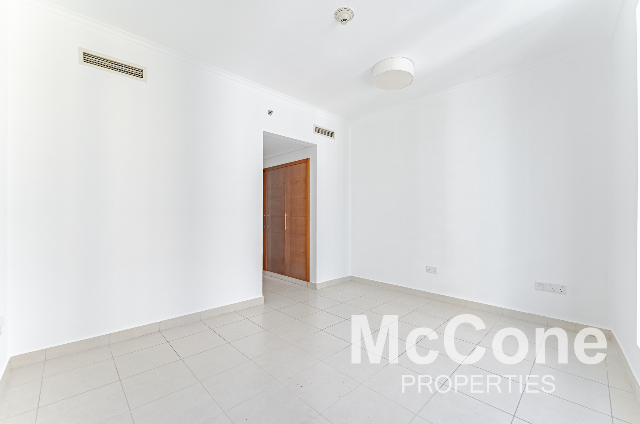 2 Bedroom Apartment for Rent in Burj Views C, Downtown Dubai — photograph 11 of 12