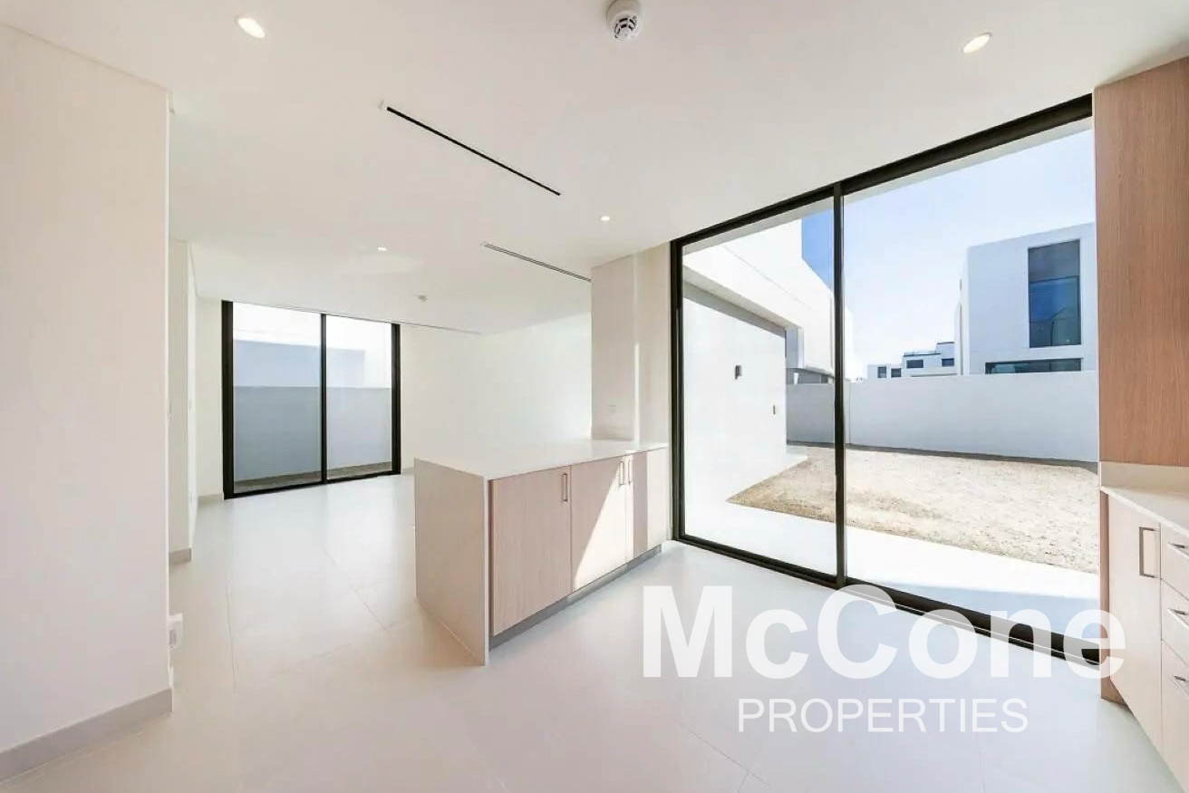 3 Bedroom Villa for Rent in Fairway Villas 2, Dubai South (Dubai World Central) — photo 6 of 24