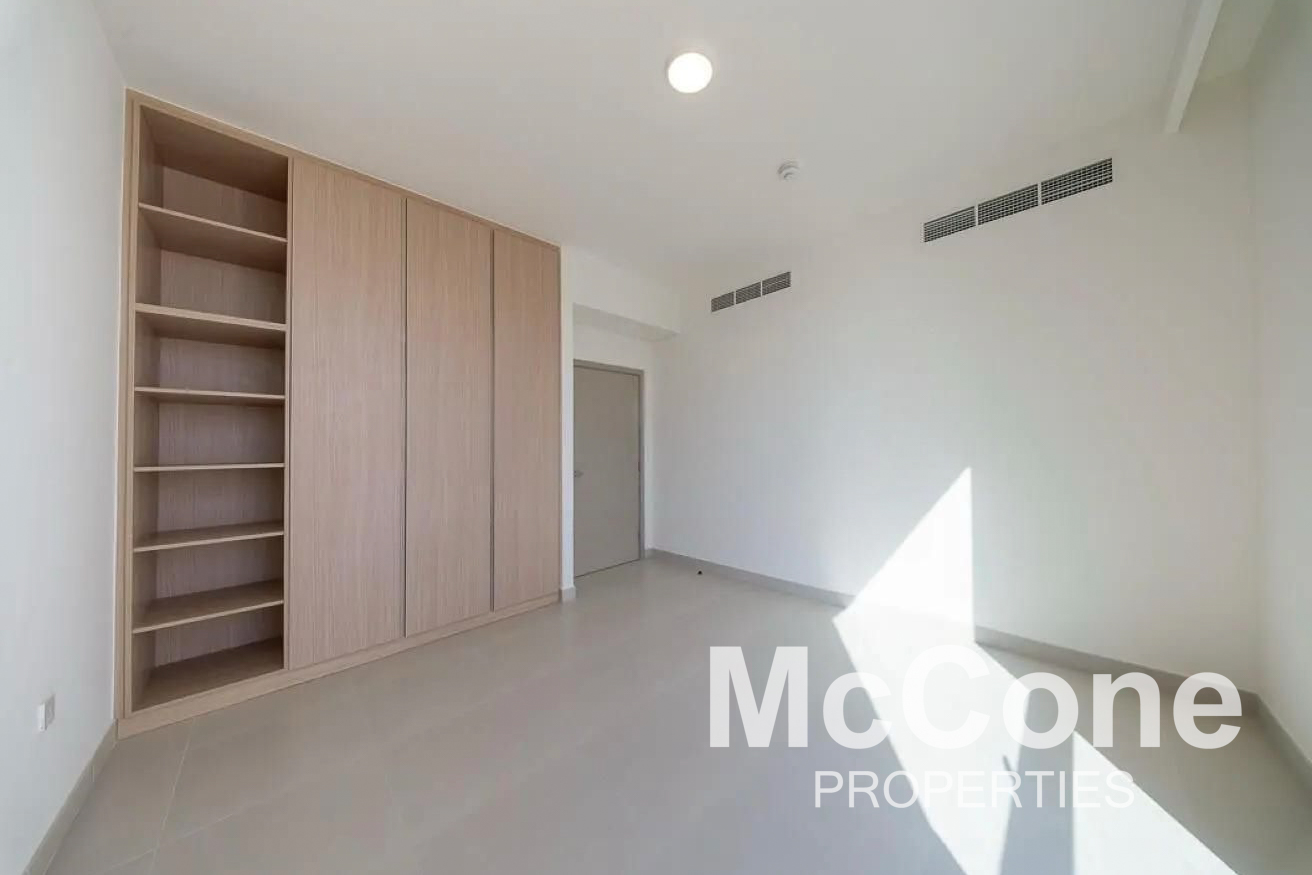3 Bedroom Villa for Rent in Fairway Villas 2, Dubai South (Dubai World Central) — photograph 16 of 24