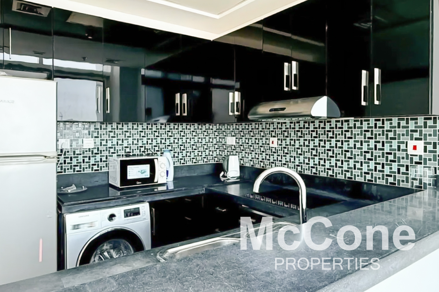 2 Bedroom Apartment for Rent in Botanica Tower, Dubai Marina — photo 3 of 10