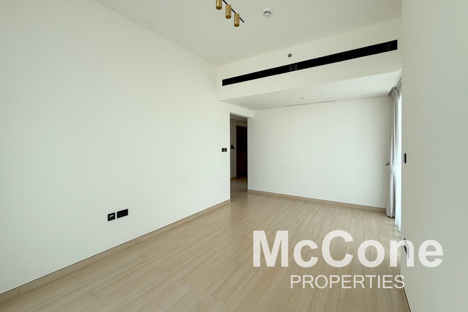 2 Bedroom Apartment for Rent in Binghatti Corner, Jumeirah Village Circle — photo 2 of 14