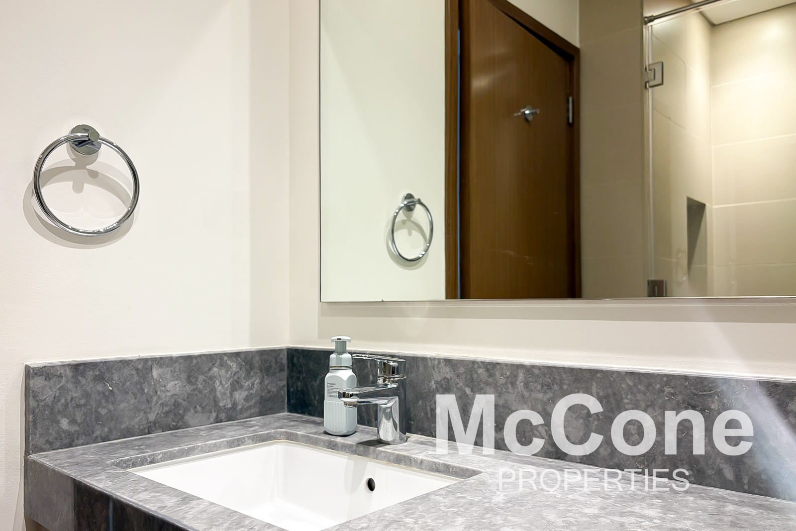 2 Bedroom Apartment for Rent in 5242 Tower 2, Dubai Marina — photograph 24 of 26