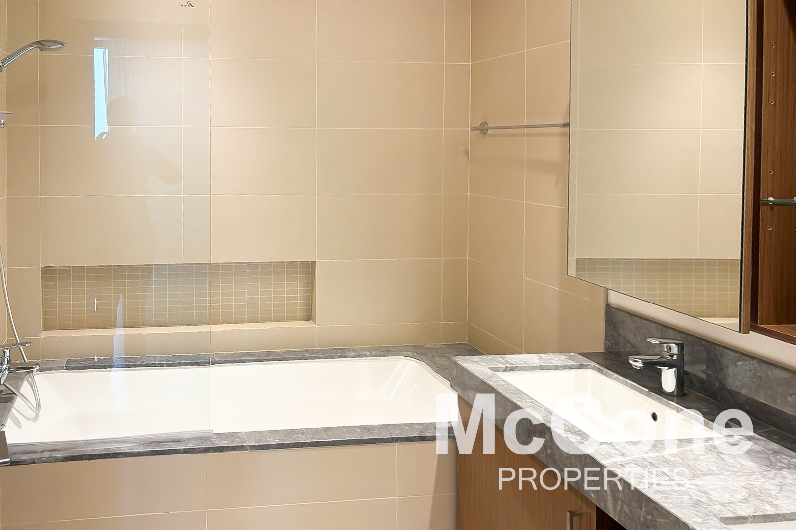 2 Bedroom Apartment for Rent in 5242 Tower 2, Dubai Marina — photograph 21 of 26