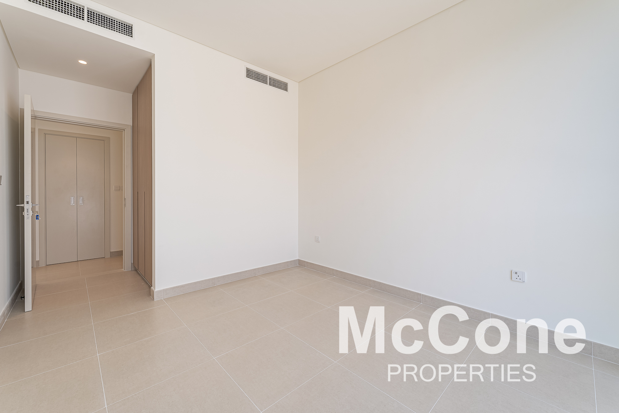 3 Bedroom Villa for Rent in Lillia, The Valley — photograph 11 of 17