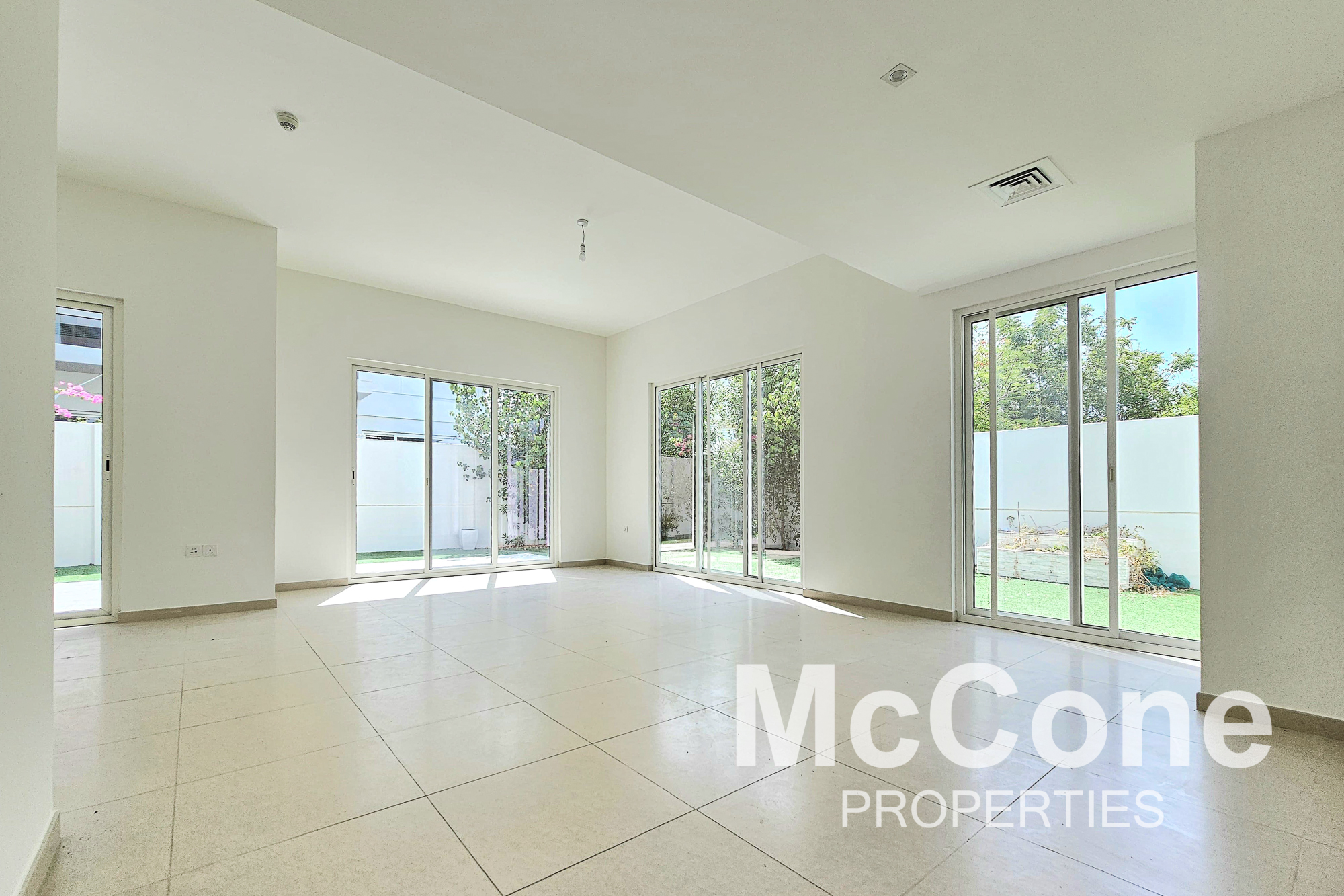 3 Bedroom Townhouse for Rent in Arabella Townhouses 1, Mudon — photo 3 of 21