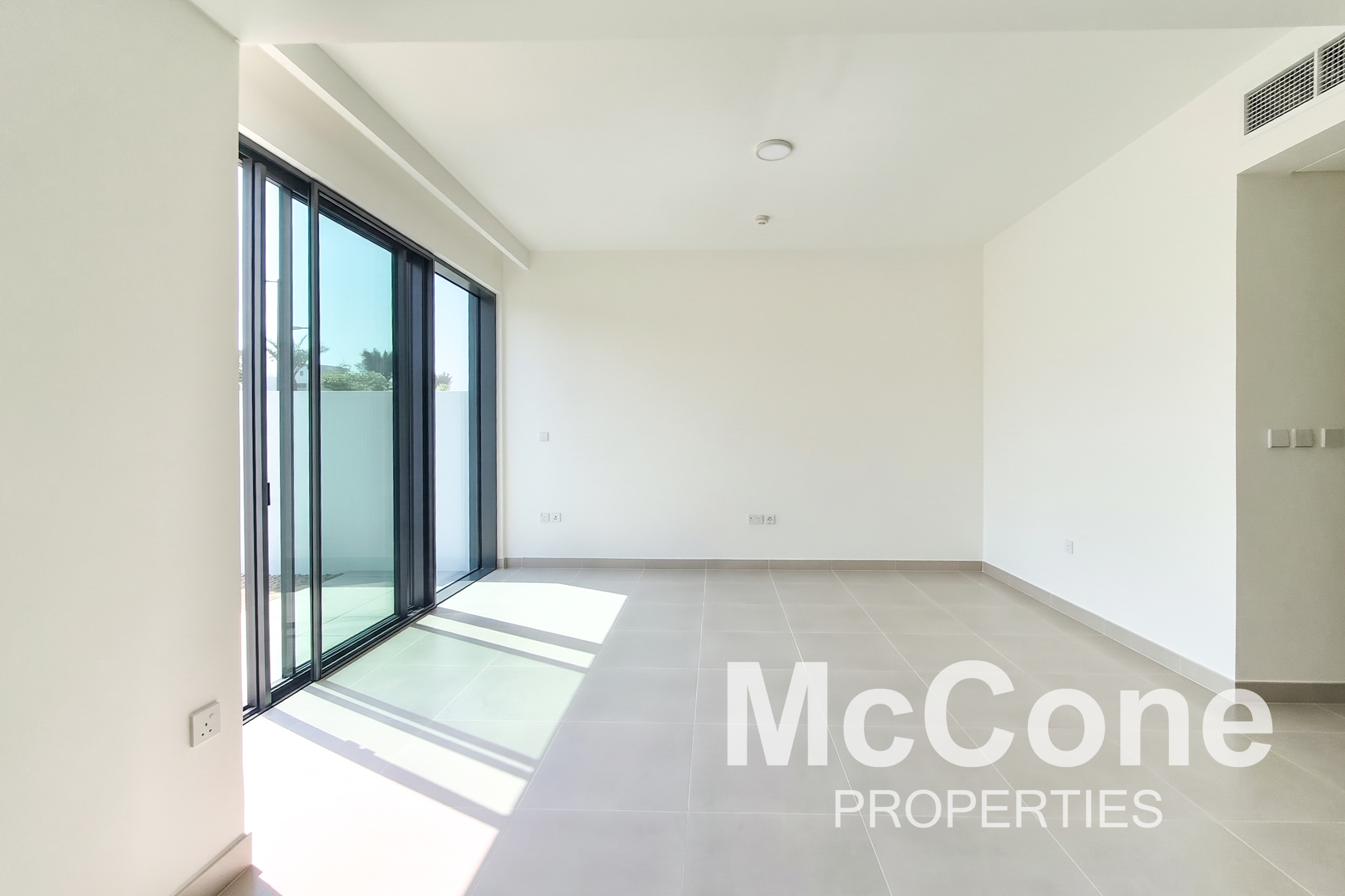 3 Bedroom Townhouse for Rent in MAY, Arabian Ranches 3 — photo 2 of 21