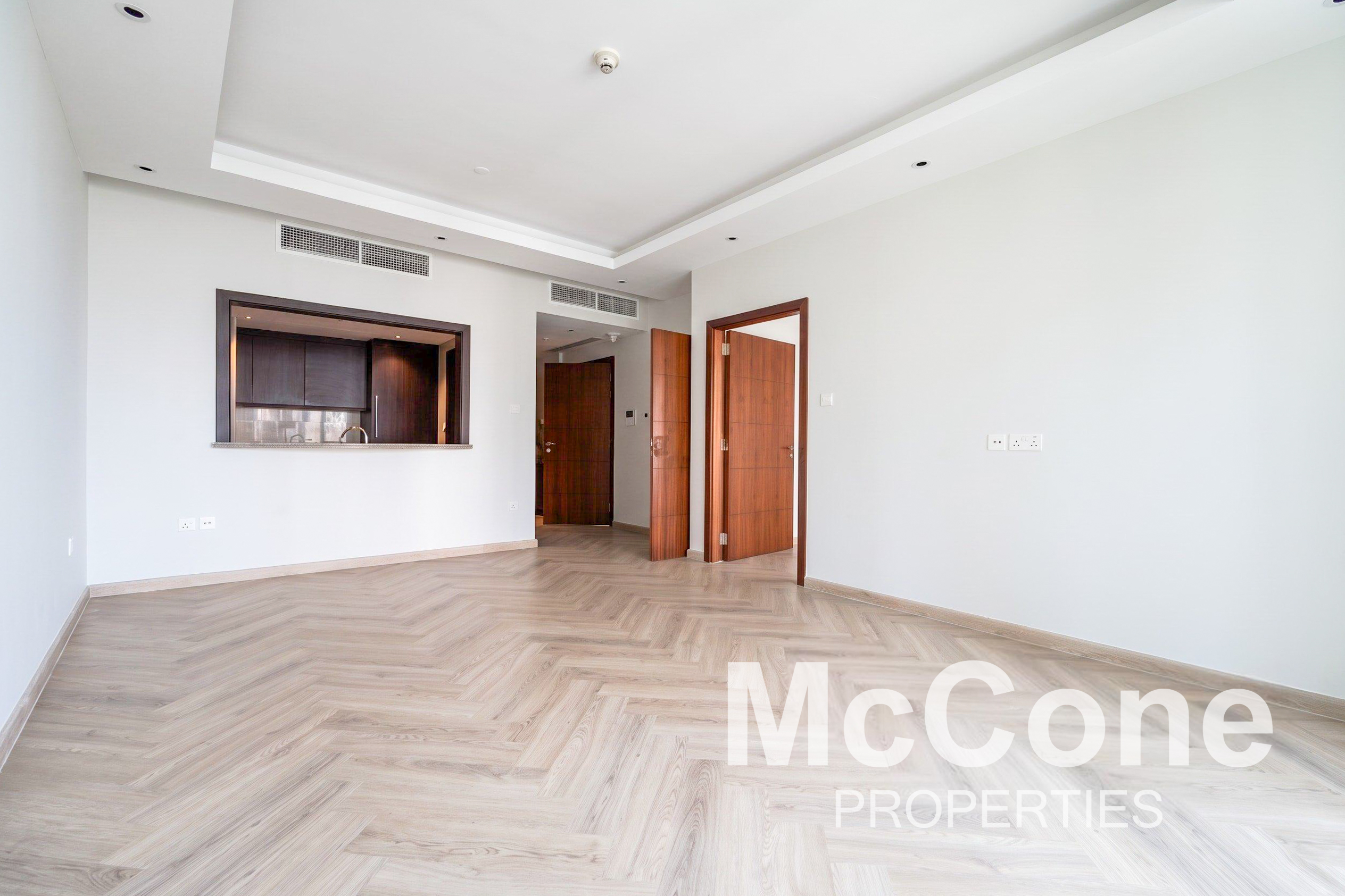 1 Bedroom Apartment for Rent in Standpoint Tower 1, Downtown Dubai — photo 2 of 13