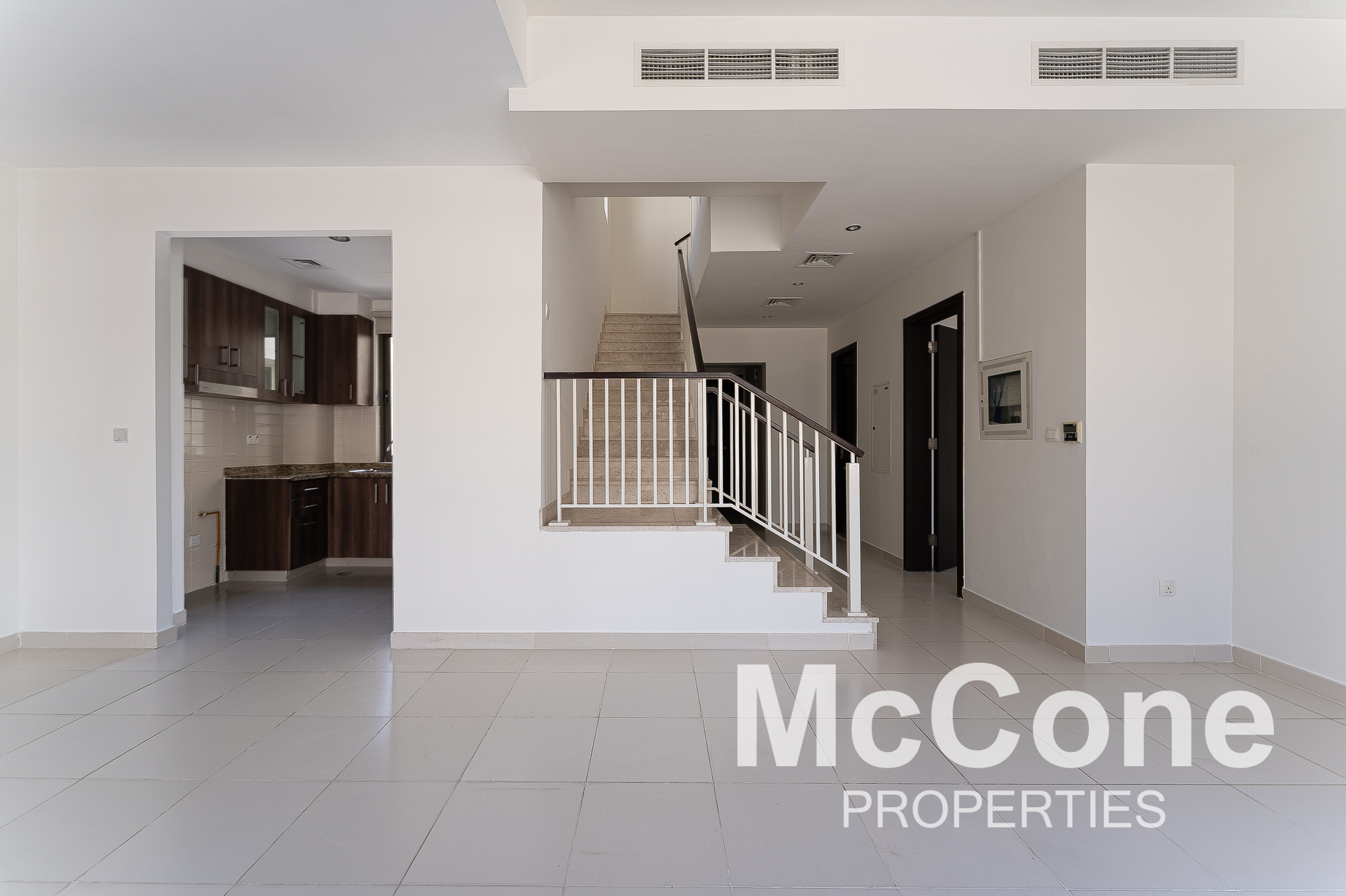 4 Bedroom Townhouse for Rent in Mira 3, Reem — photo 2 of 14