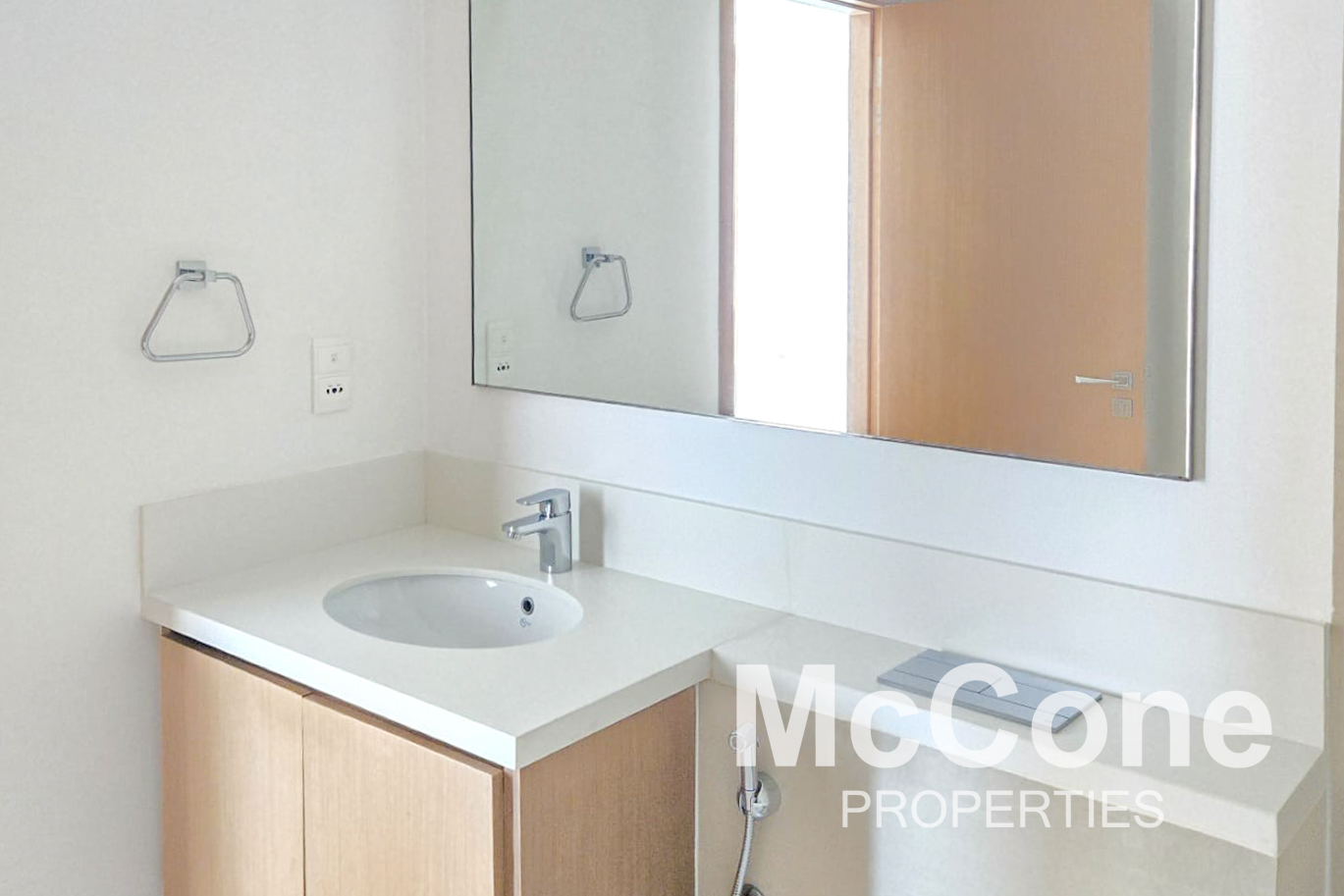 1 Bedroom Apartment for Rent in Harbour Views 2, Dubai Creek Harbour (The Lagoons) — photograph 14 of 16