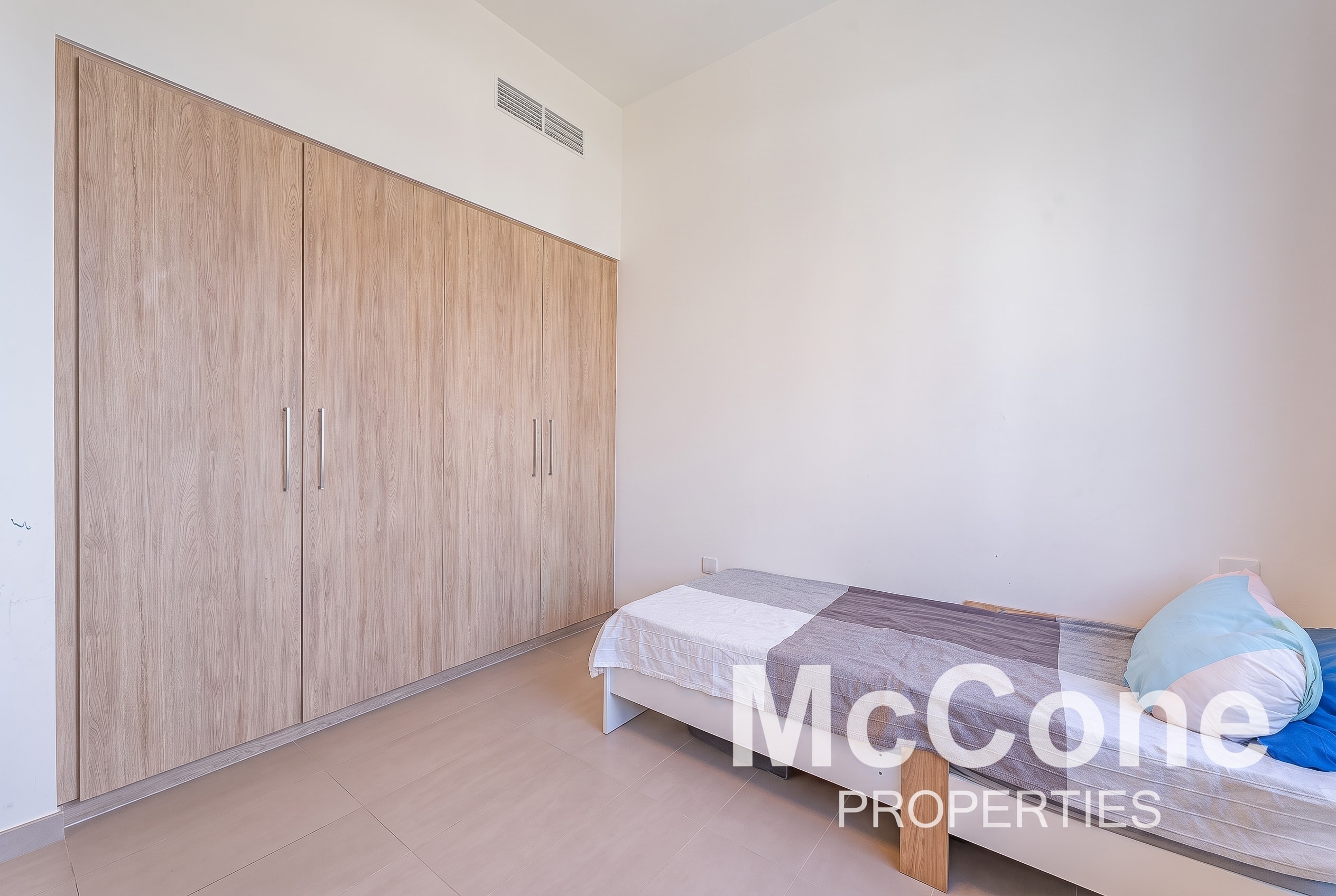 1 Bedroom Apartment for Rent in Executive Residences 1, Dubai Hills Estate — photo 7 of 12