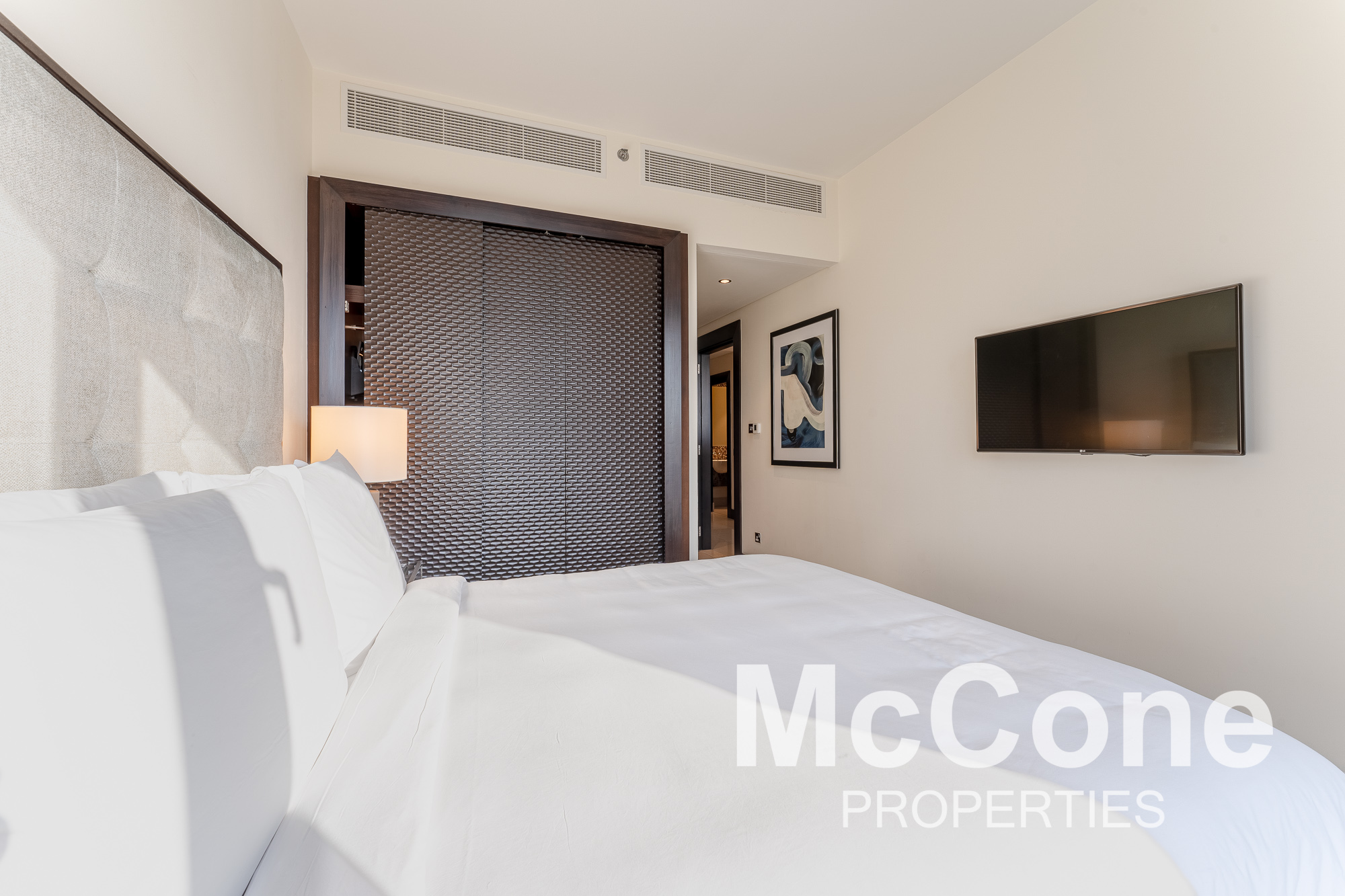 1 Bedroom Apartment for Rent in Burj Lake Hotel - The Address DownTown, Downtown Dubai — photo 9 of 16