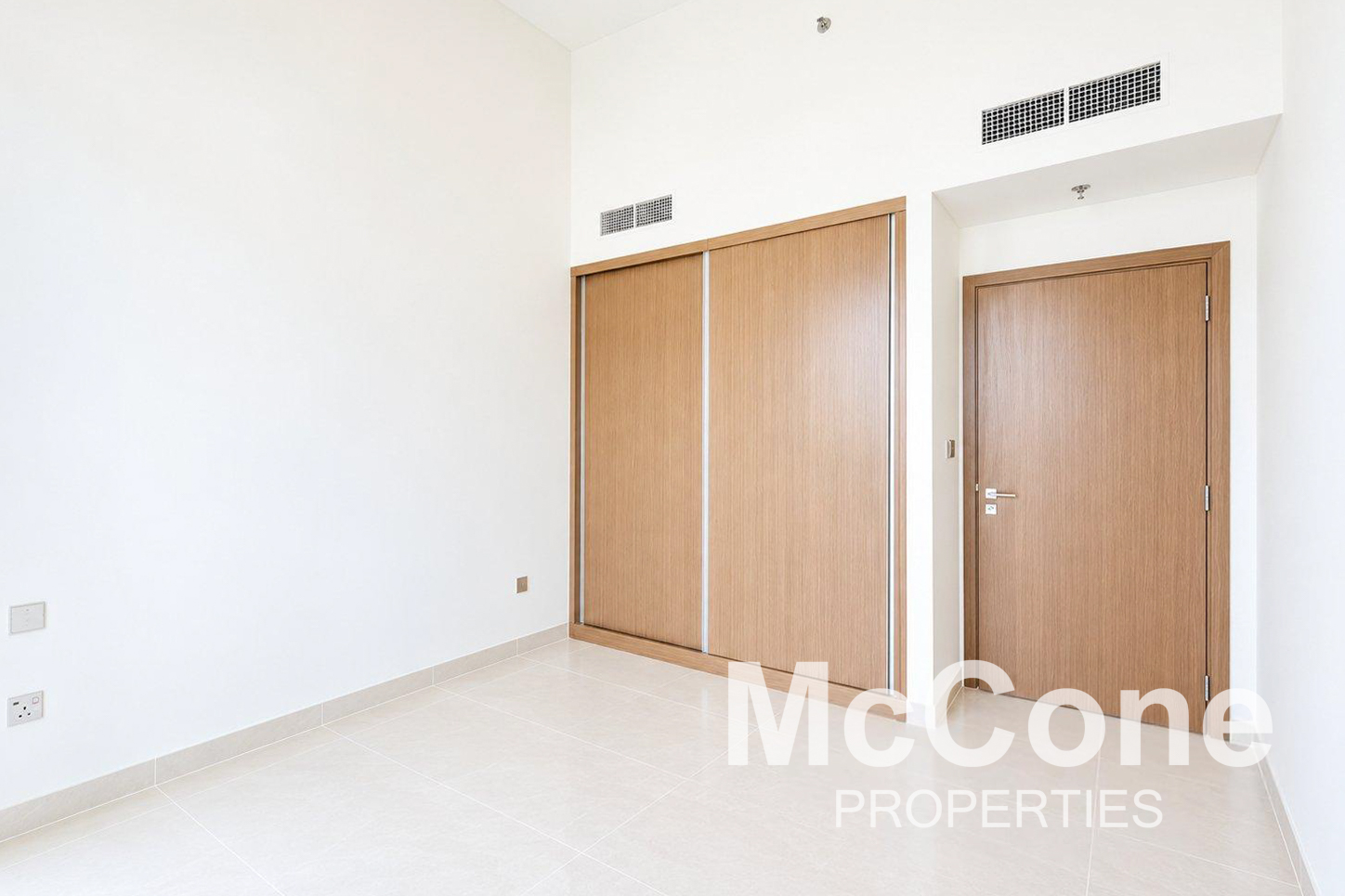 1 Bedroom Apartment for Rent in Palace Beach Residence Tower 2, Dubai Harbour — photo 6 of 10