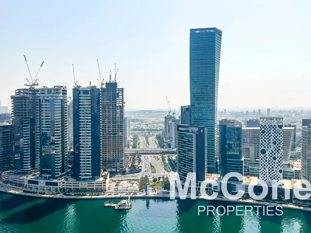 1 Bedroom Apartment for Rent in Peninsula Four, Business Bay