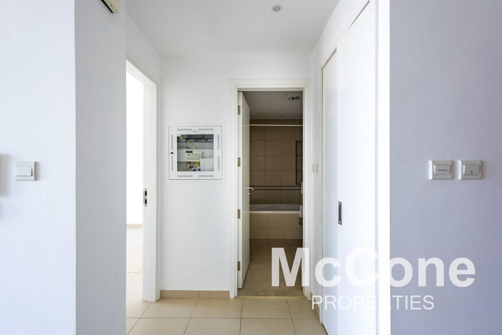 1 Bedroom Apartment for Rent in Safi 1A, Town Square — photo 8 of 11