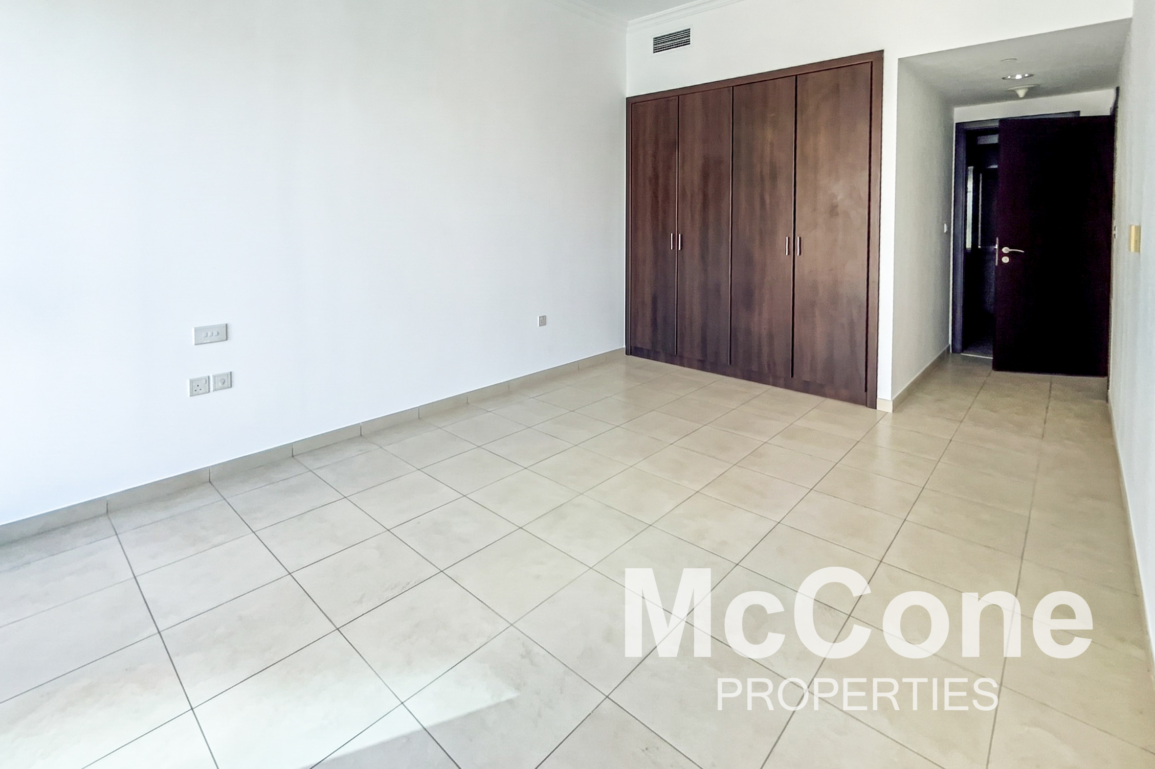2 Bedroom Apartment for Rent in Churchill Residency Tower, Business Bay — photo 9 of 18